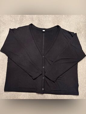 EUC Old Navy Women’s Oversized Button-Front Loungewear Cardigan - Black LTall